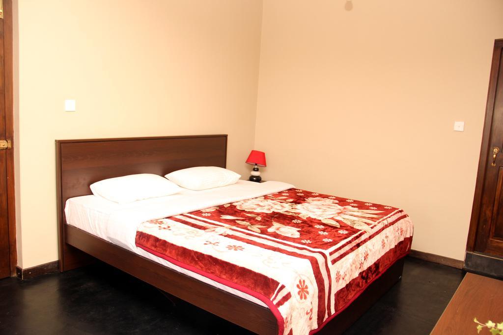 Perera Homestay Nuwara Eliya Bagian luar foto