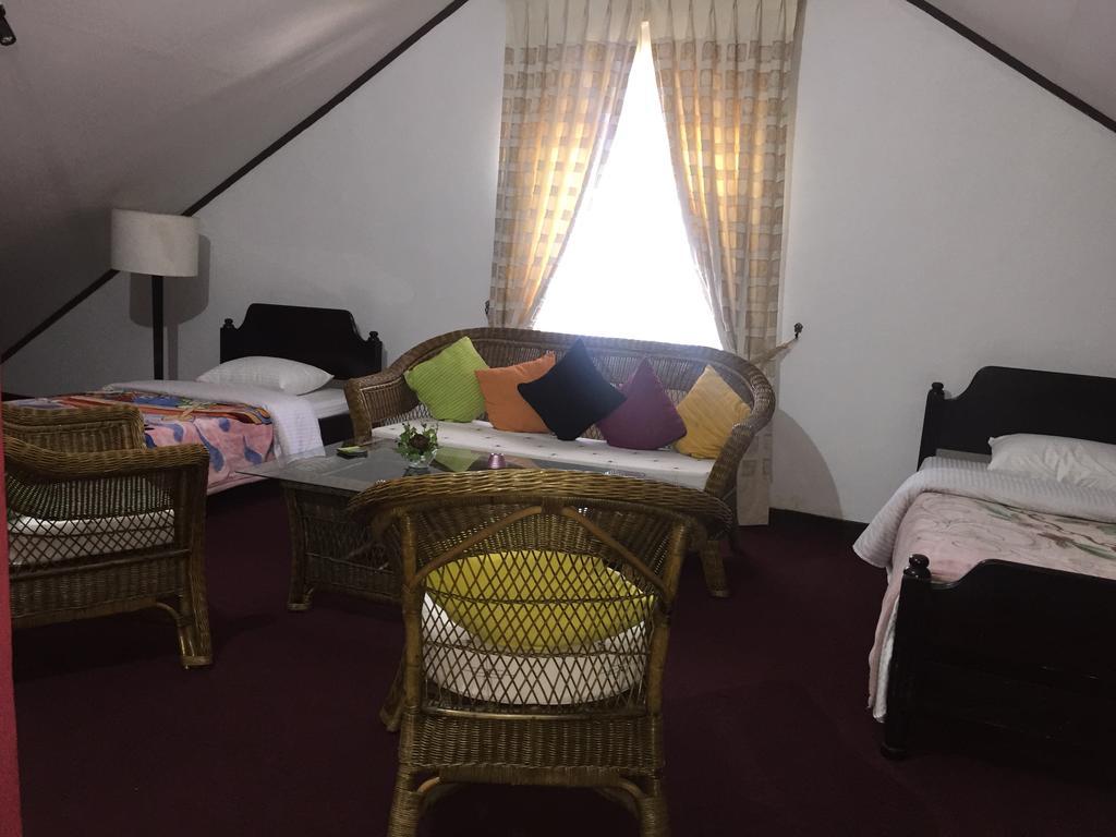Perera Homestay Nuwara Eliya Bagian luar foto