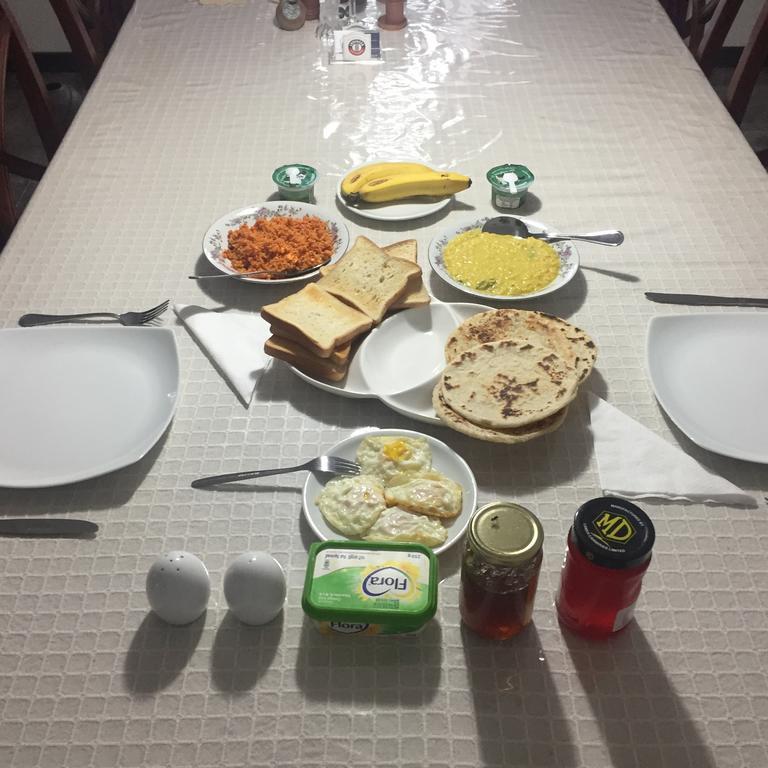 Perera Homestay Nuwara Eliya Bagian luar foto